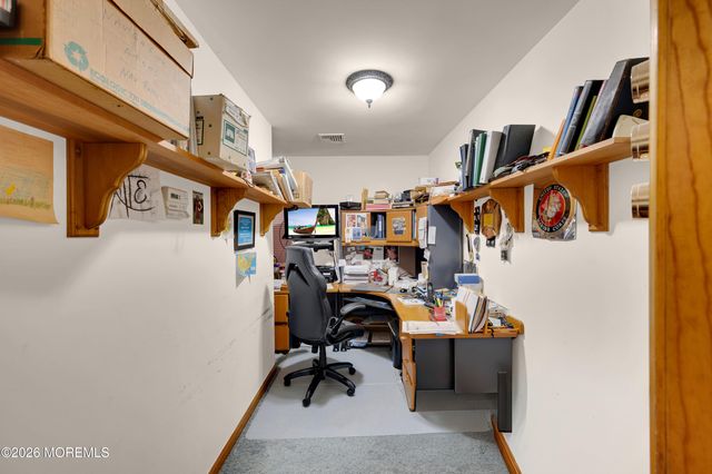 1005 Plimsoll Pt, Lanoka Harbor, NJ 08734