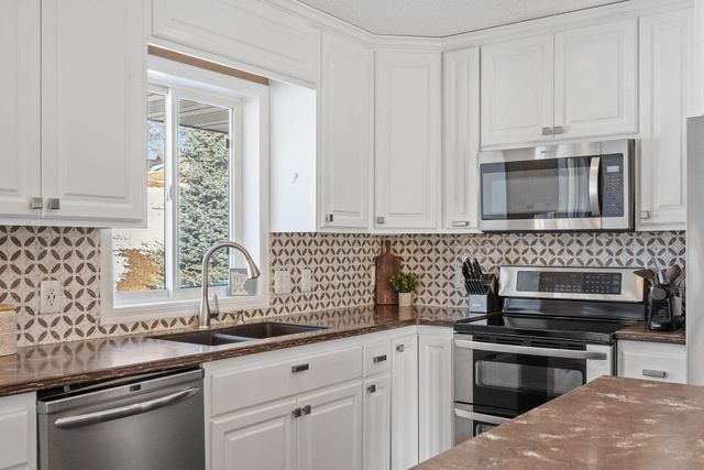 4405 Mazula Court NE, Saint Michael, MN 55376