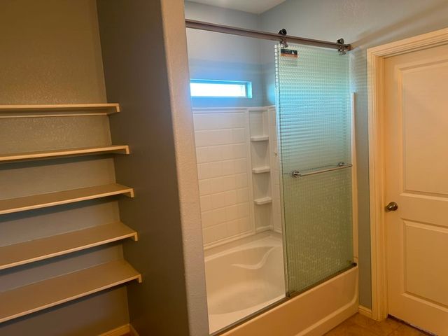 10129 Clemmons Road, Fort Worth, TX 76108