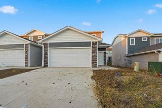 711 Campusside Place, Norwalk, IA 50211