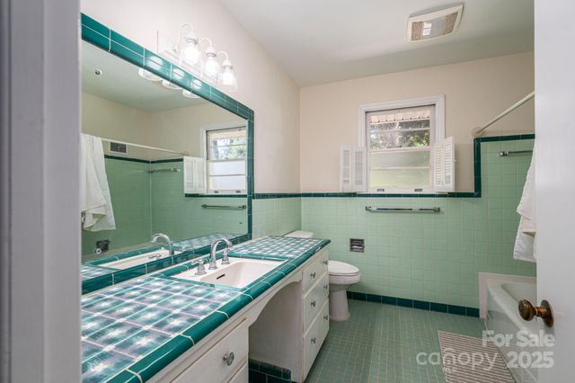 722 Hillcrest Avenue, Gastonia, NC 28052