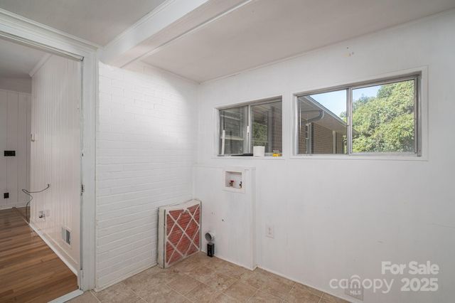 722 Hillcrest Avenue, Gastonia, NC 28052