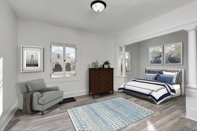 236 W SOUTH PARK AVENUE, Oshkosh, WI 54902