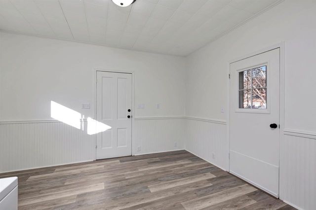 236 W SOUTH PARK AVENUE, Oshkosh, WI 54902