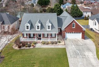 211 Graymist Path, Loganville, GA 30052