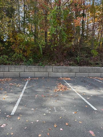 175 Mill Pond Road 215, Hamden, CT 06514