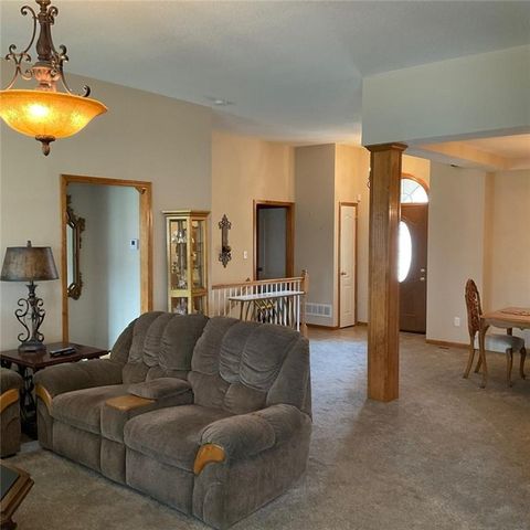 4432 NE 71st Terrace, Kansas City, MO 64119