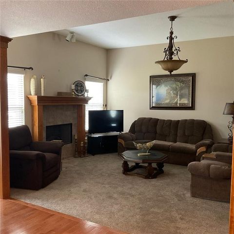 4432 NE 71st Terrace, Kansas City, MO 64119