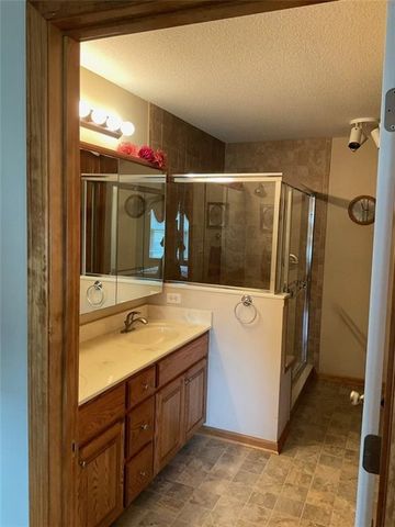 4432 NE 71st Terrace, Kansas City, MO 64119