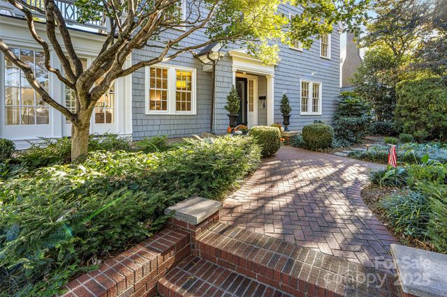 2119 Dilworth Road E, Charlotte, NC 28203