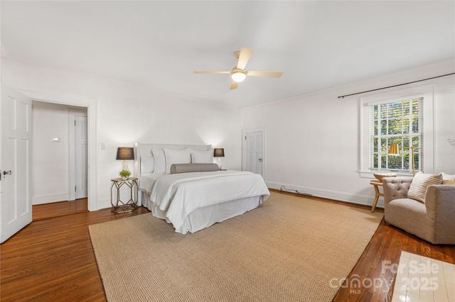 2119 Dilworth Road E, Charlotte, NC 28203