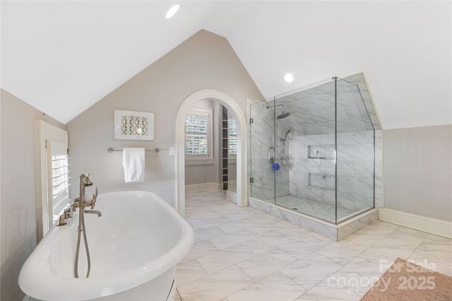 2119 Dilworth Road E, Charlotte, NC 28203