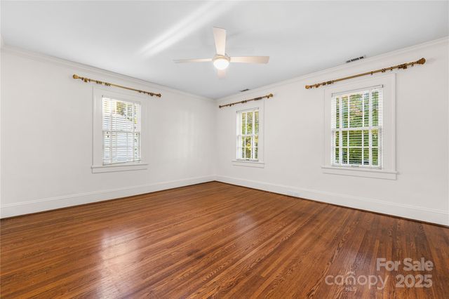 2119 Dilworth Road E, Charlotte, NC 28203