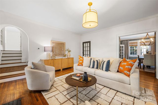 2119 Dilworth Road E, Charlotte, NC 28203