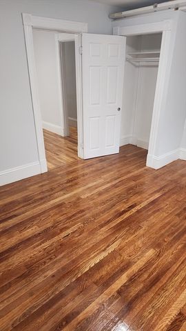 112 Woodstock 1, Somerville, MA 02144