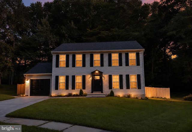 7 GREENWICH CT, Newark, DE 19702