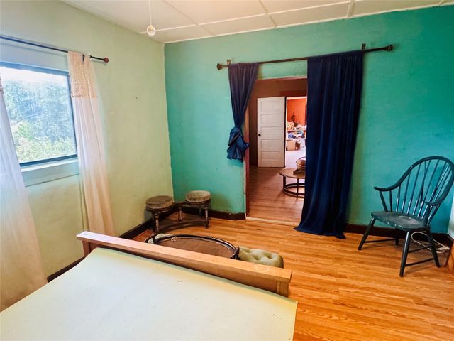 1350 County Road 41, Velarde, NM 87582