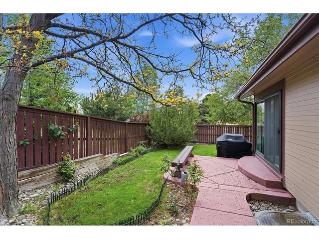 1304 Briar Cir, Highlands Ranch, CO 80126