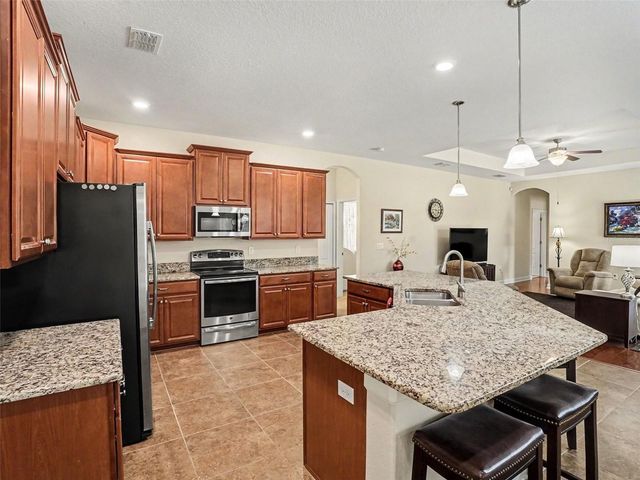 2862 CAPTIVA STREET, Clermont, FL 34711