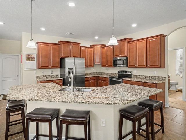 2862 CAPTIVA STREET, Clermont, FL 34711
