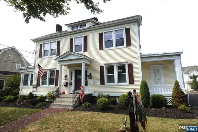 235 Everett Avenue, Wyckoff, NJ 07481