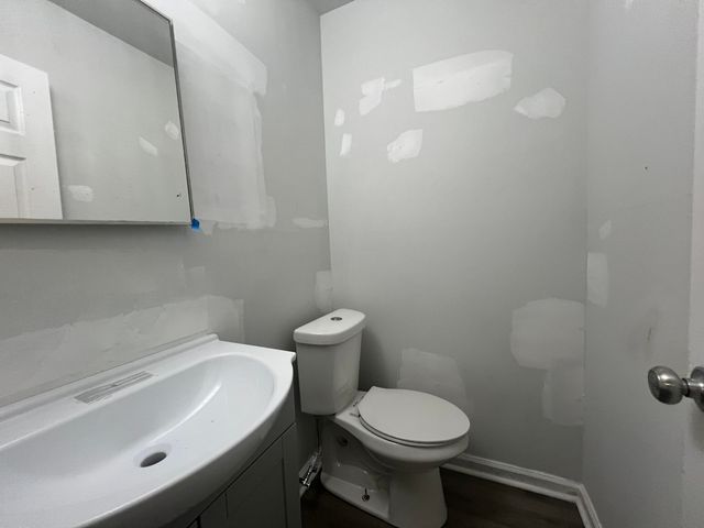 342 Dorchester Manor Boulevard B, North Charleston, SC 29420