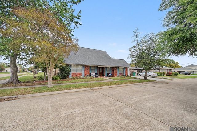 3757 Annette Dr, Metairie, LA 70001