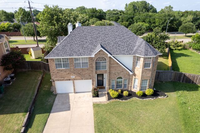 201 Cozy Lane, Cedar Hill, TX 75104