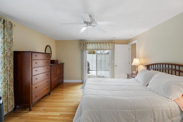 28 Linden Drive, Hampstead, NH 03826