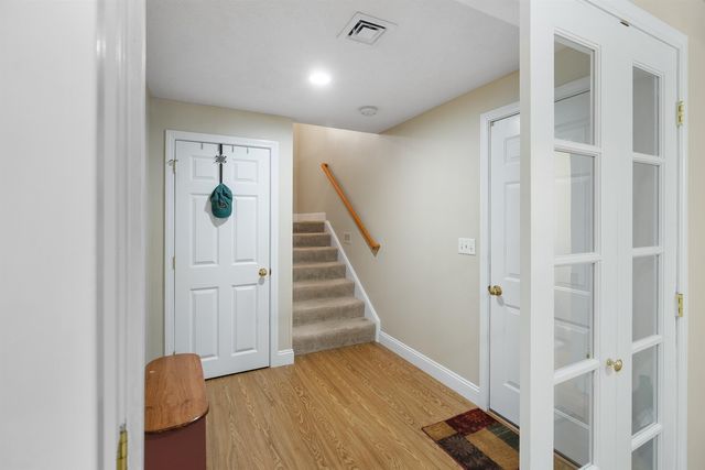 28 Linden Drive, Hampstead, NH 03826