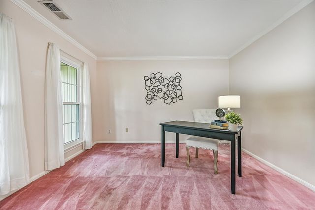 912 Oak Vista Court, Friendswood, TX 77546