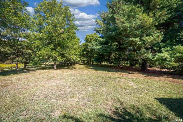 350 OAK GROVE Road, Makanda, IL 62958