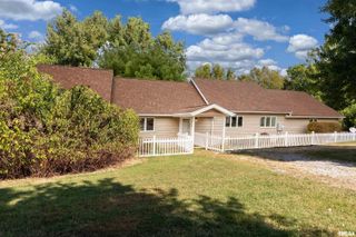 350 OAK GROVE Road, Makanda, IL 62958