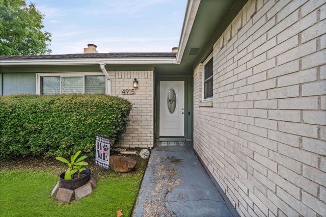 4915 Charnock Drive, Alvin, TX 77511