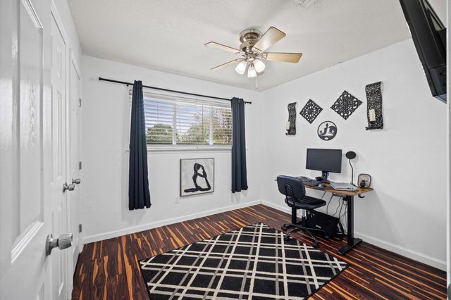 4915 Charnock Drive, Alvin, TX 77511