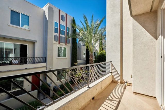 123 Macintosh, Upland, CA 91786