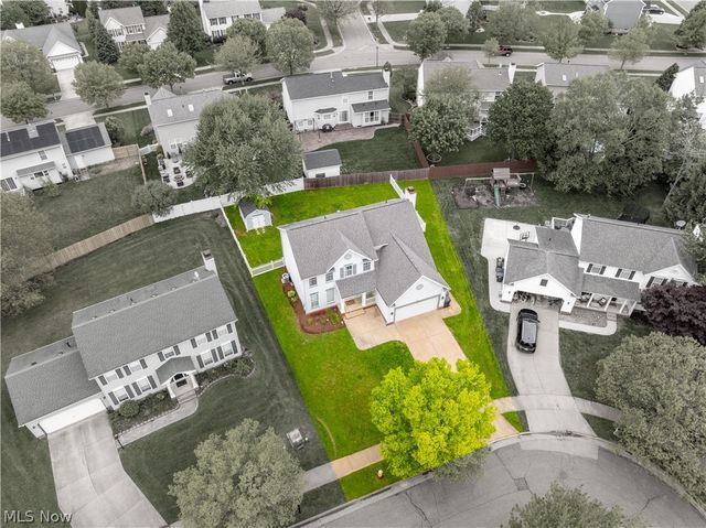 577 Colchester Court, Akron, OH 44319