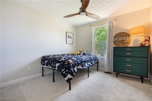 577 Colchester Court, Akron, OH 44319