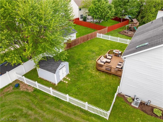 577 Colchester Court, Akron, OH 44319