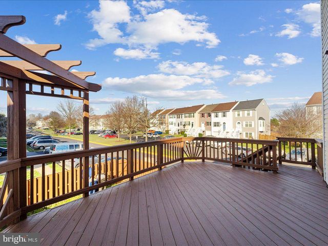 564 RADFORD TER NE, Leesburg, VA 20176