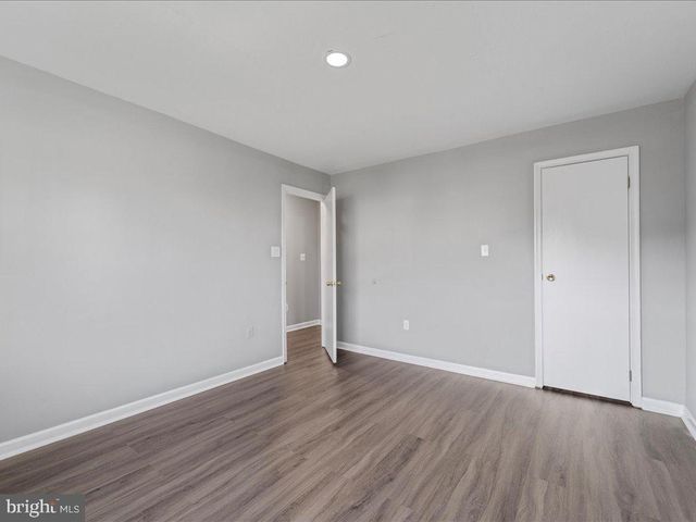 564 RADFORD TER NE, Leesburg, VA 20176