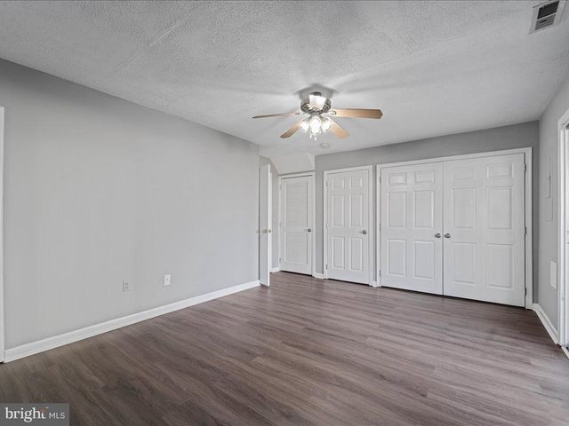 564 RADFORD TER NE, Leesburg, VA 20176