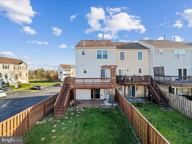 564 RADFORD TER NE, Leesburg, VA 20176