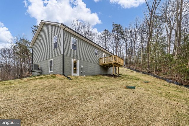 8354 COOLIDGE CIR, King George, VA 22485