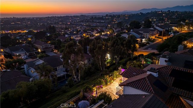 26271 Ganiza, Mission Viejo, CA 92692
