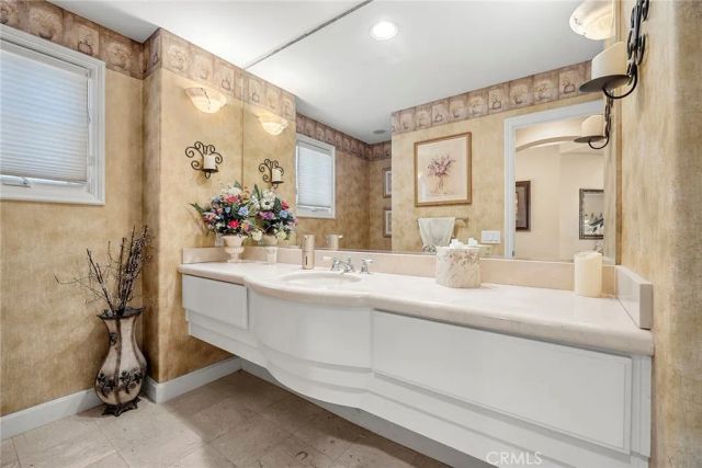 4890 Green Crest, Yorba Linda, CA 92887