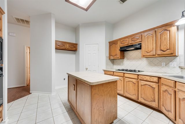 2760 Beacon Hill Drive, Rockwall, TX 75087