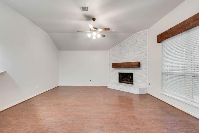 2760 Beacon Hill Drive, Rockwall, TX 75087