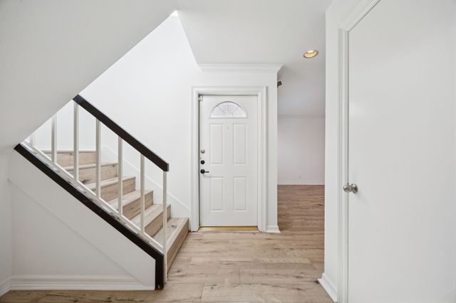 18240 Midway Road 904, Dallas, TX 75287
