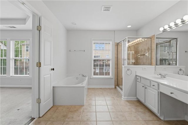 5010 Foxfield Trace, Atlanta, GA 30339